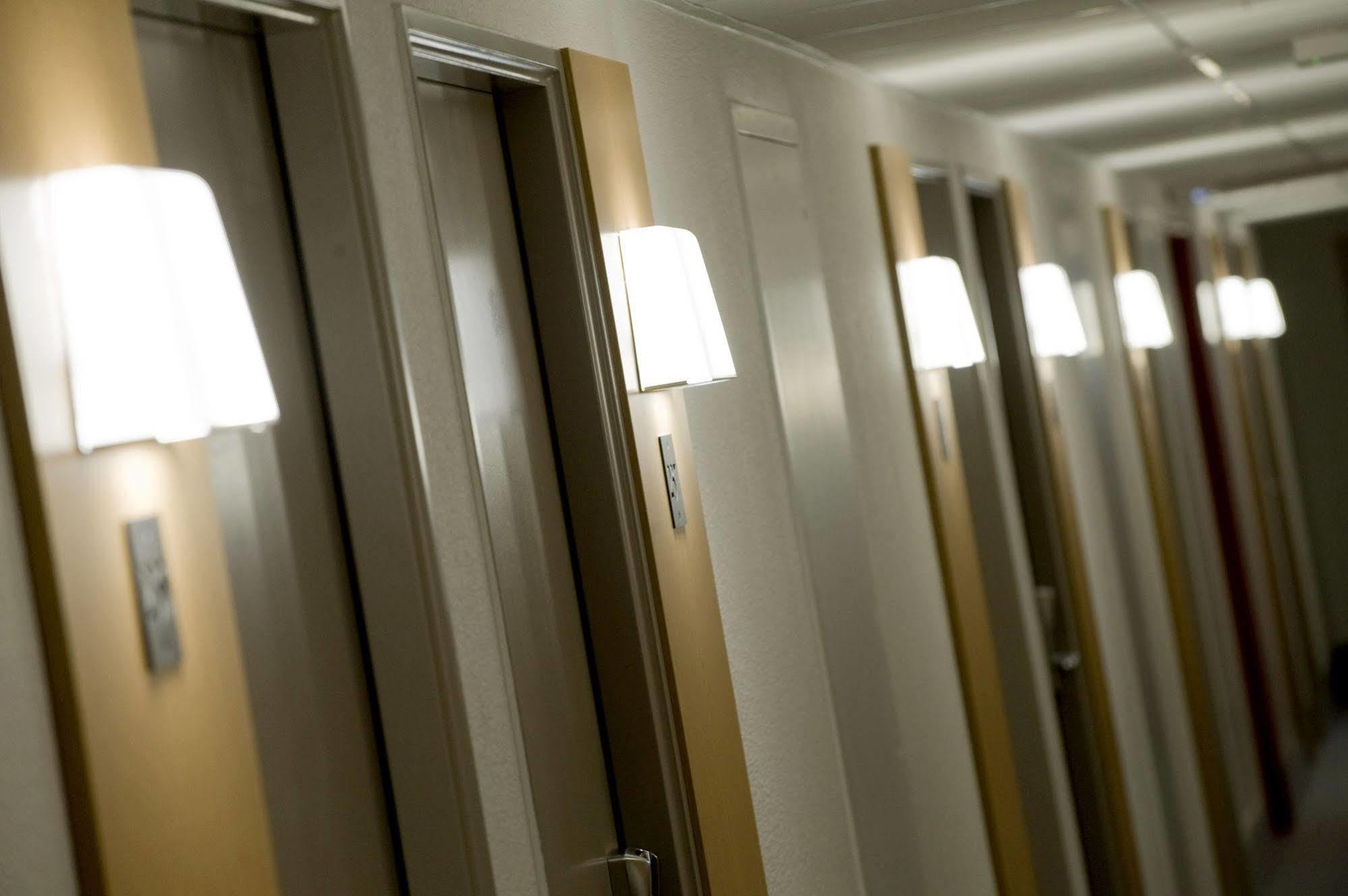 B&B Hotel Calais Centre St Pierre Ngoại thất bức ảnh