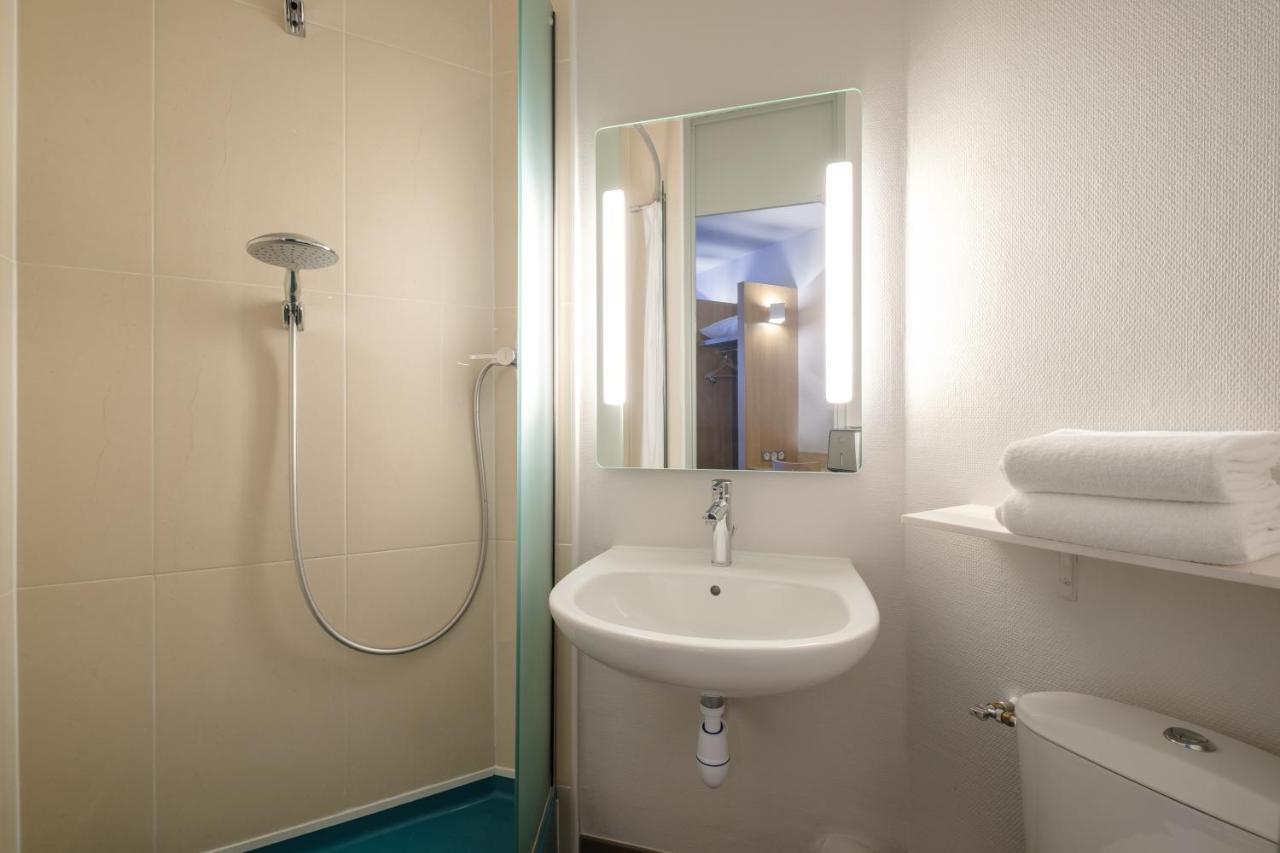 B&B Hotel Calais Centre St Pierre Ngoại thất bức ảnh